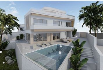 Villa en  Distrito 2 - Urbanizaciones - Los Naúfragos, Torrevieja