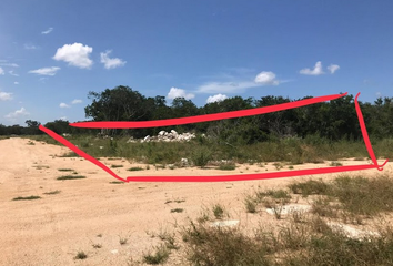 Lote de Terreno en  Calle 28, Komchén, Mérida, Yucatán, 97302, Mex