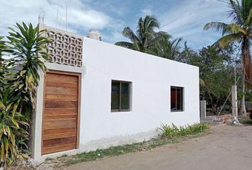 Casa en  San Crisanto, Sinanché