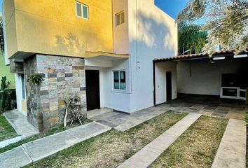 45 casas en venta en Santa Cruz de las Flores, Tlajomulco de Zúñiga -  