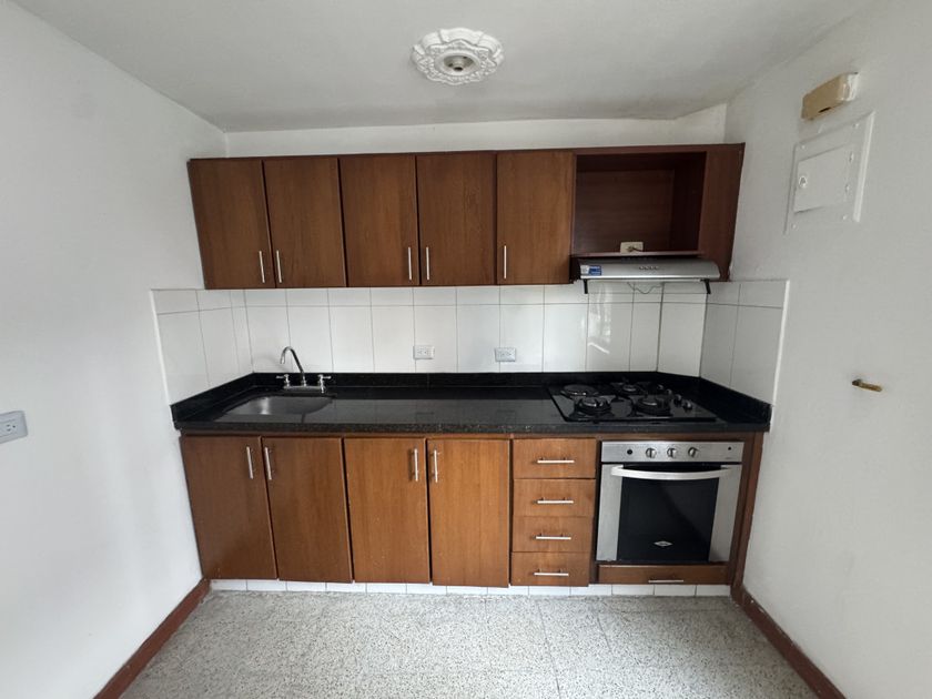 Casa en arriendo Sabaneta, Antioquia