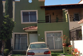 Casa en fraccionamiento en  Calle San Pablo 52a, Santa Paula, Tonalá, Jalisco, 45420, Mex