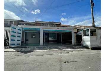 Casa en  Niza Norte, Bogotá