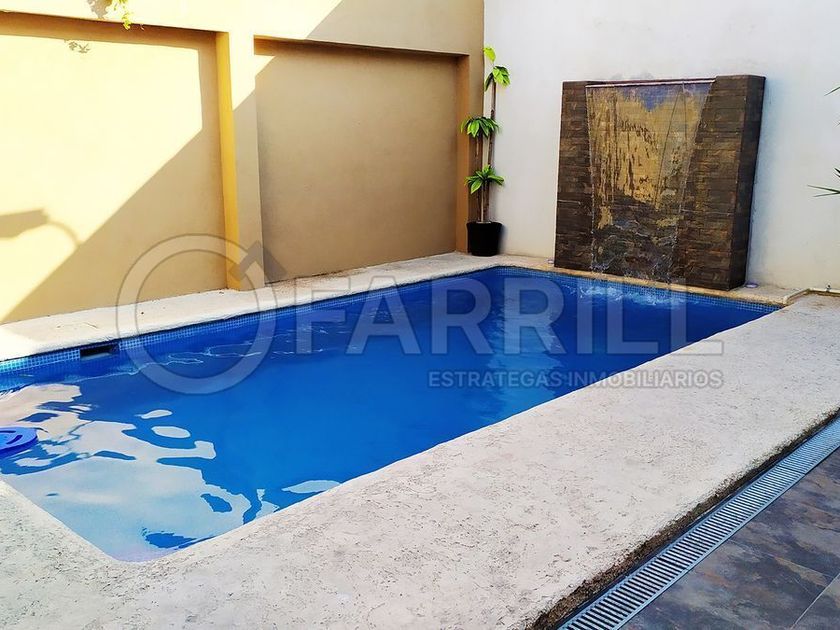 venta Casa en Hacienda las Yucas, Apodaca (EB-KP4598s)