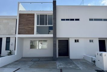 Casa en  Carretera Villa Corregidora-huimilpan, Corregidora, Querétaro, Mex