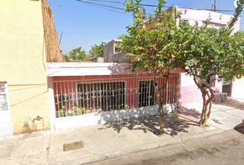 Casa en  Calle Hacienda Las Flores 2940-2940, Oblatos, Fraccionamiento San José Río Verde, Guadalajara, Jalisco, 44720, Mex