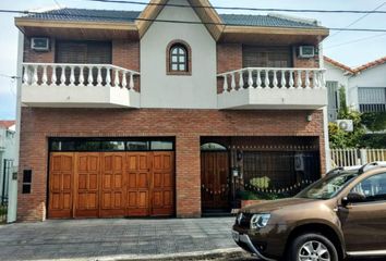 Casa en  Lomas Del Mirador, La Matanza