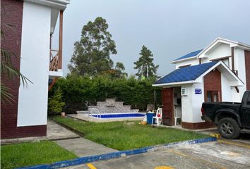 Casa en  Pino Pardo, Popayán