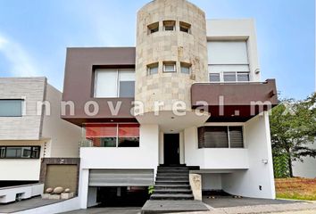 Casa en  Bosque Esmeralda, Atizapán De Zaragoza