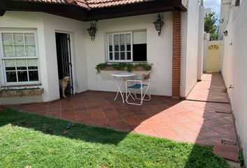 PH 3 AMB AMPLIO CON PATIO Y JARDIN