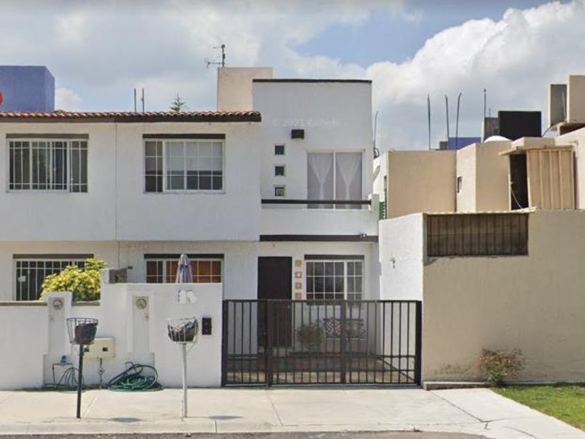 venta Casa en Santuarios del Cerrito, Corregidora, Querétaro  (2_43_85642838_4642233)