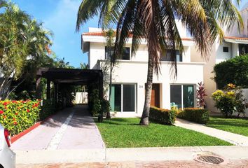 Casa en  Zona Hotelera, Cancún, Quintana Roo