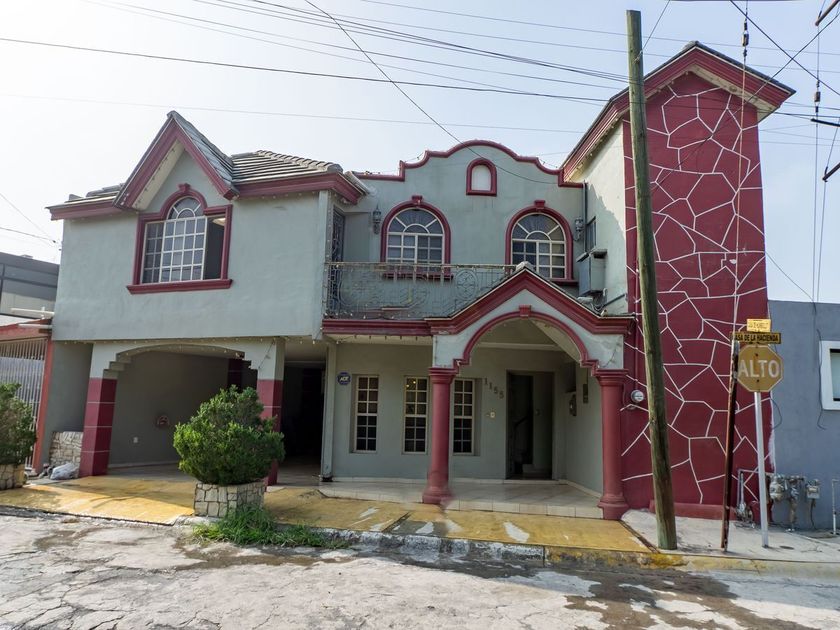 venta Casa en Privada Casa Bella, San Nicolás de los Garza (EB-MC5510s)-  