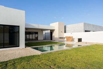 Casa en condominio en  Sierra Papacal, Mérida, Yucatán