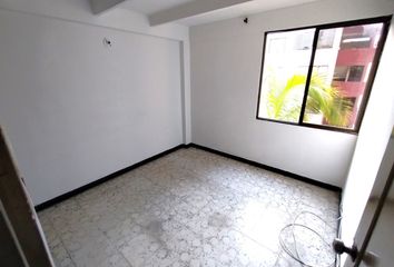 Apartamento en  Calle 16 57a 00, Santiago De Cali, Cali, Valle Del Cauca, Col