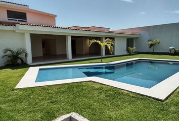 Casa en  Circuito Santa Fe, Santa Fe, Xochitepec, Morelos, 62794, Mex