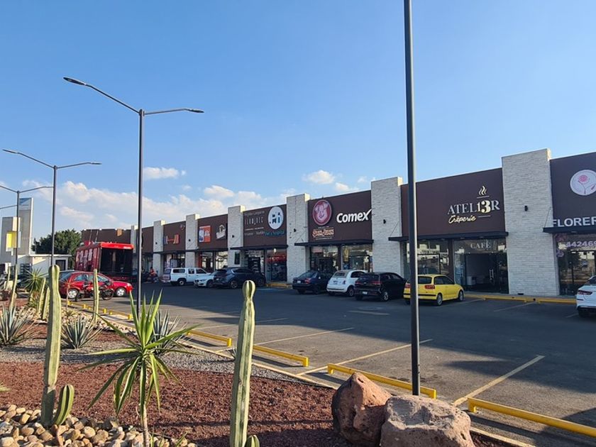 renta Local comercial en Cañadas del Lago, Corregidora, Querétaro  (EB-EJ4781r)