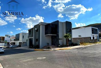 Casa en  Cantera Del Pedregal, Municipio De Chihuahua