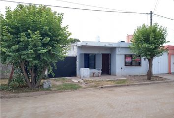 Casa en  Río Tercero, Córdoba