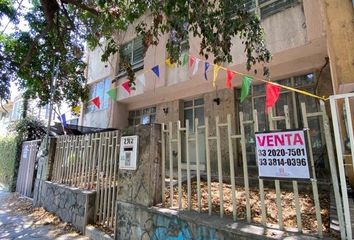 Casa en  Colonia Ladrón De Guevara, Guadalajara, Jalisco