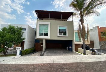 Casa en fraccionamiento en  Calle Ramón Martínez Ocaranza 85-137, Santa Cruz, Morelia, Michoacán De Ocampo, 58090, Mex
