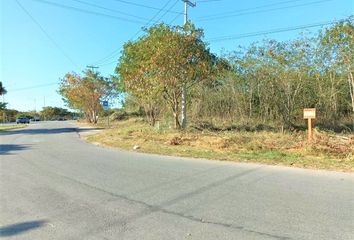 Lote de Terreno en  Calle 79 640, Fraccionamiento Tixcacal Opichen, Mérida, Yucatán, 97249, Mex