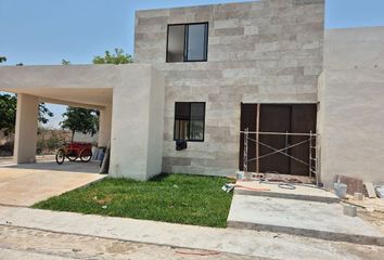 Casa en condominio en  Calle 18 101-101, Cholul, Mérida, Yucatán, 97305, Mex