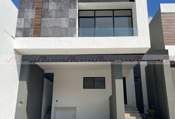 Casa en  Calle Juan De La Barrera, Las Margaritas, Santiago, Nuevo León, 67325, Mex