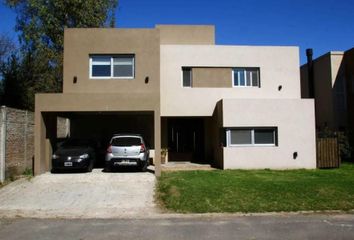 Casa en  Parque Leloir, Partido De Ituzaingó