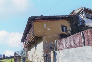 Casa en  Mieres, Asturias