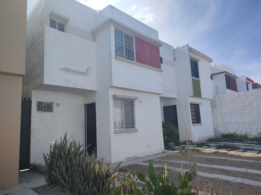 renta Casa en Huinalá, Apodaca (458937--360)