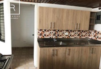 Apartamento en  Carrera 50, Prado, Medellín, Antioquia, Col