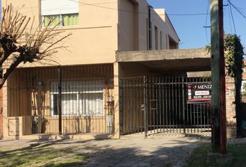 Casa en  Villa Luzuriaga, La Matanza