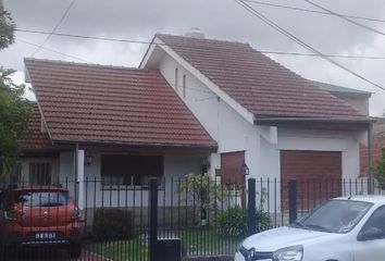 Casa en  Grand Bourg, Partido De Malvinas Argentinas