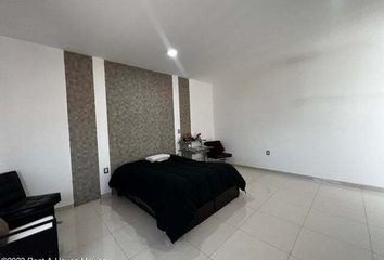 Casa en  Calle Lago Cuitzeo 150-150, Fraccionamiento Cumbres Del Lago, Querétaro, 76230, Mex