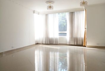 Apartment for rent in Candelaria Centro, Medellín