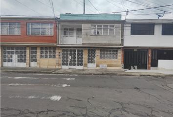 Casa en  Batallón Caldas, Bogotá
