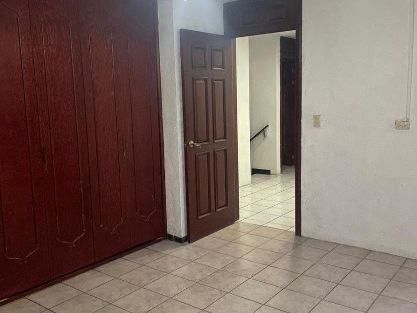 renta Casa en Barrio Tierra Blanca, Municipio de Durango (EBMW4942r