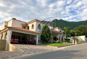 Casa en  Portal Del Huajuco, Monterrey