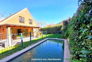 Casa en  Lo Barnechea, Provincia De Santiago