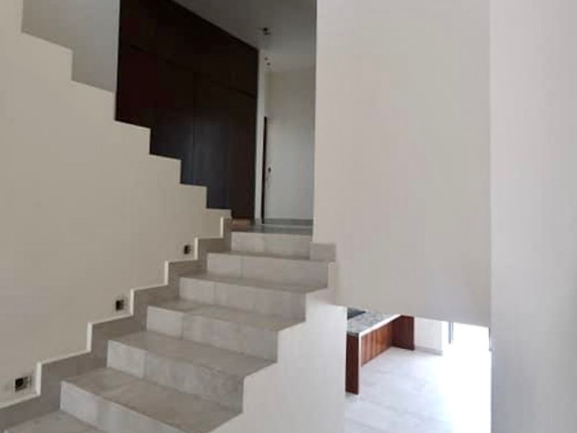 venta Casa en Colinas de San Jerónimo, Monterrey (30450755) icasas.mx