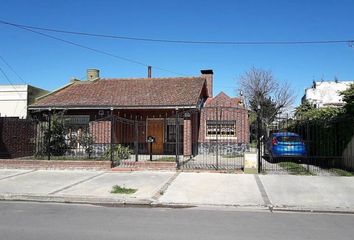 Casa en  Tres Arroyos, Partido De Tres Arroyos