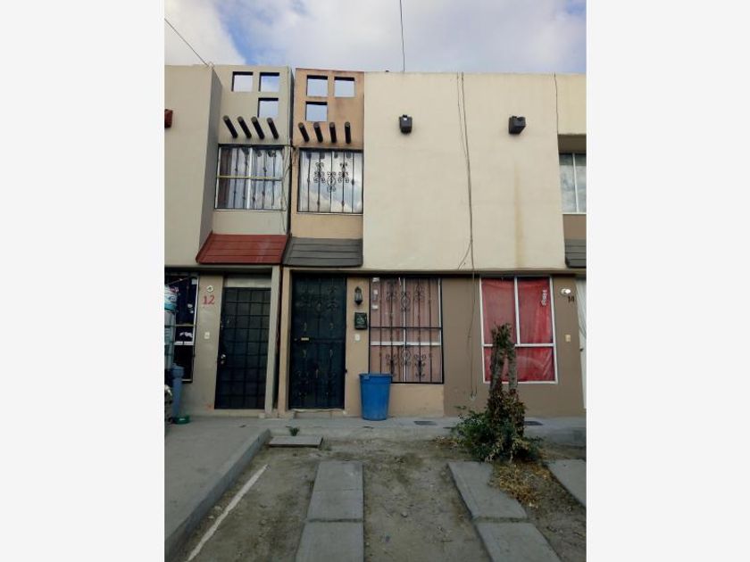 venta Casa en El Refugio, Tijuana, Tijuana (MX20-HS3400)