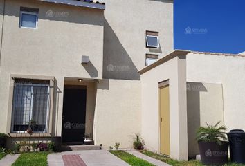Casa en fraccionamiento en  Eje 114 230-330, Zona Industrial, San Luis Potosí, 78395, Mex