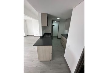 Apartamento en Avenida De Las Palmas, La Asomadera Numero 2, Comuna 9 - Buenos Aires, Perímetro Urbano Medellín, Medellín, Valle De Aburrá, Antioquia, Rap Del Agua Y La Montaña, 05