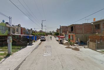 Casa en  Calle Carlos Fuentes, Fraccionamiento San Carlos, Irapuato, Guanajuato, 36515, Mex