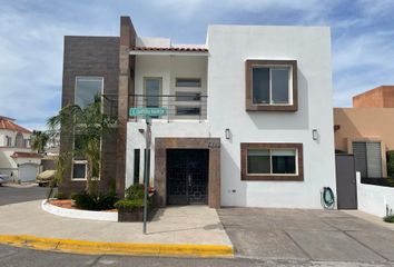 Casa en fraccionamiento en  La Cantera Ii, Chihuahua, México