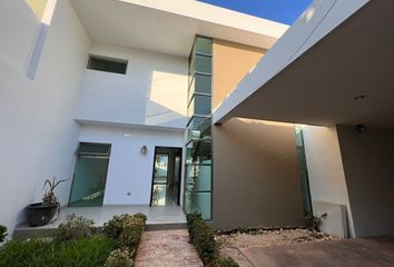 Casa en  Fraccionamiento Montebello, Mérida, Mérida, Yucatán