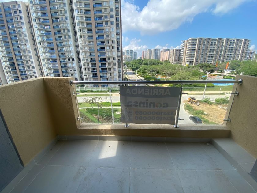 Apartamento en arriendo Altos Del Parque, Localidad Río-mar
