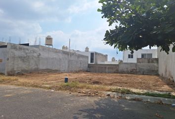 Lote de Terreno en  Privada Juluapan 211, Campestre 1a. Sección, Ciudad De Villa De Álvarez, Villa De Álvarez, Colima, 28988, Mex